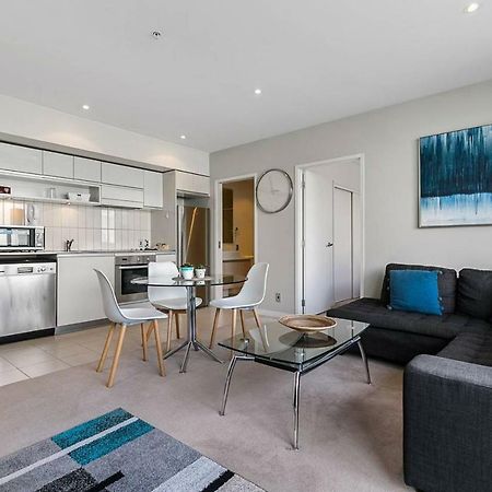 Two Bedroom Apartment - Pool, Gym & Free Parking! 오클랜드 외부 사진