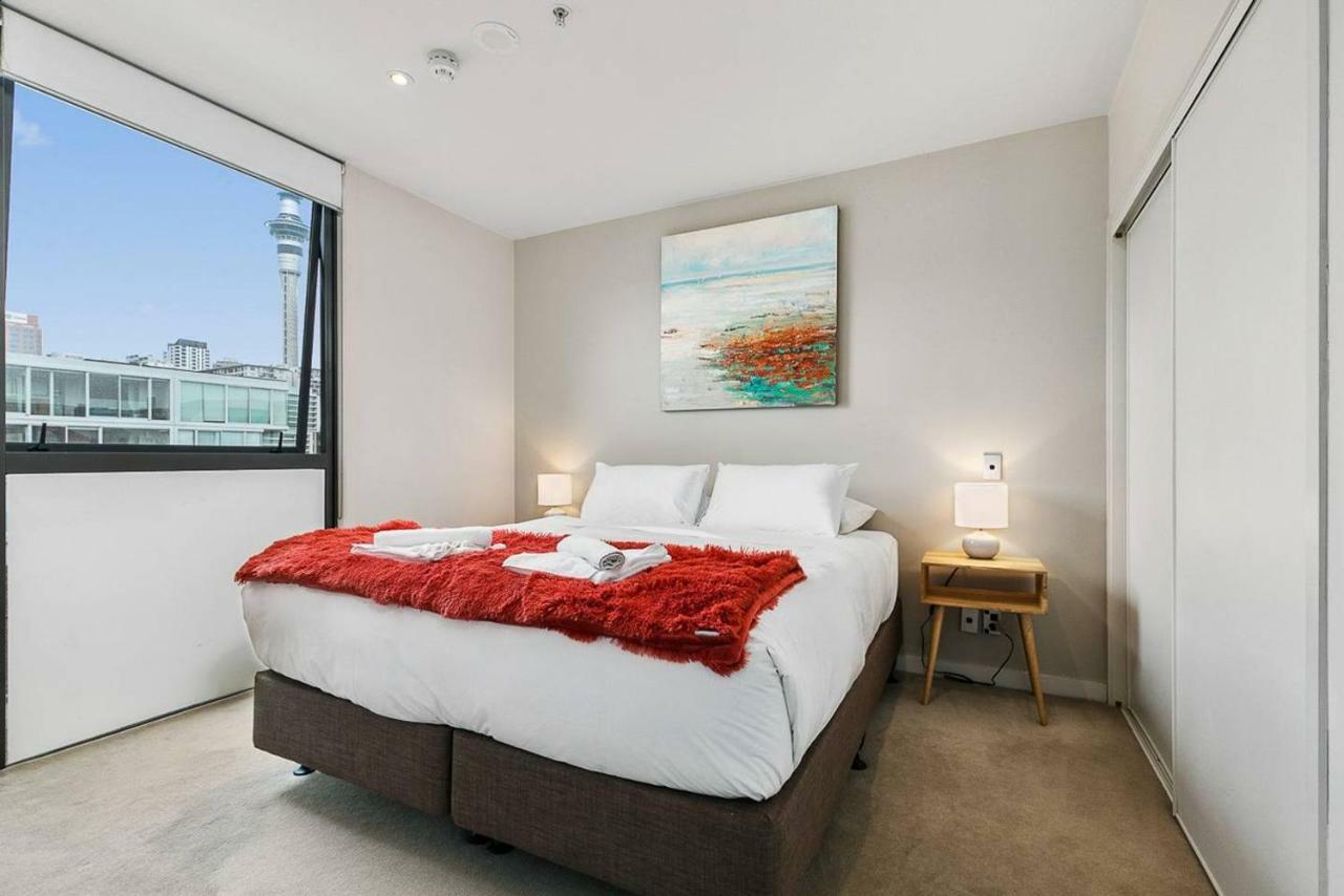 Two Bedroom Apartment - Pool, Gym & Free Parking! 오클랜드 외부 사진