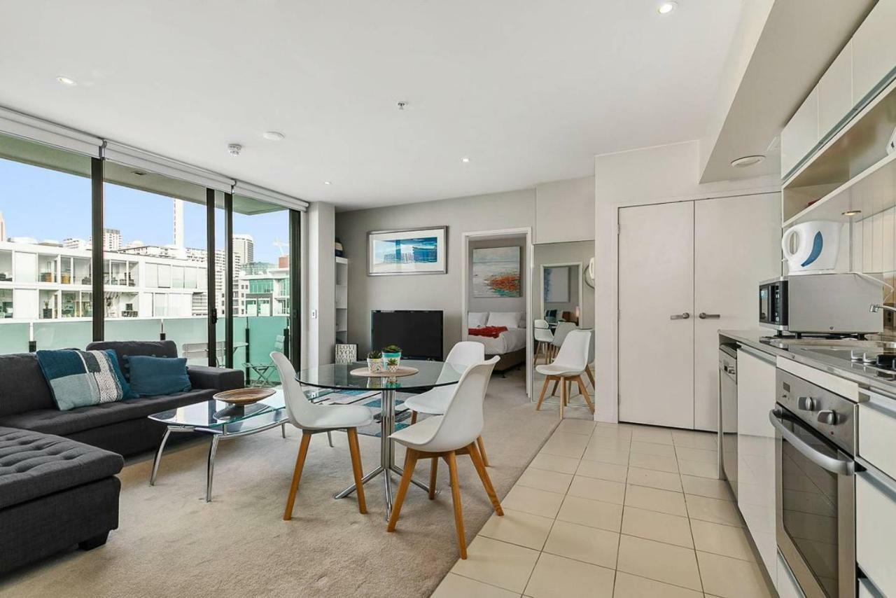 Two Bedroom Apartment - Pool, Gym & Free Parking! 오클랜드 외부 사진