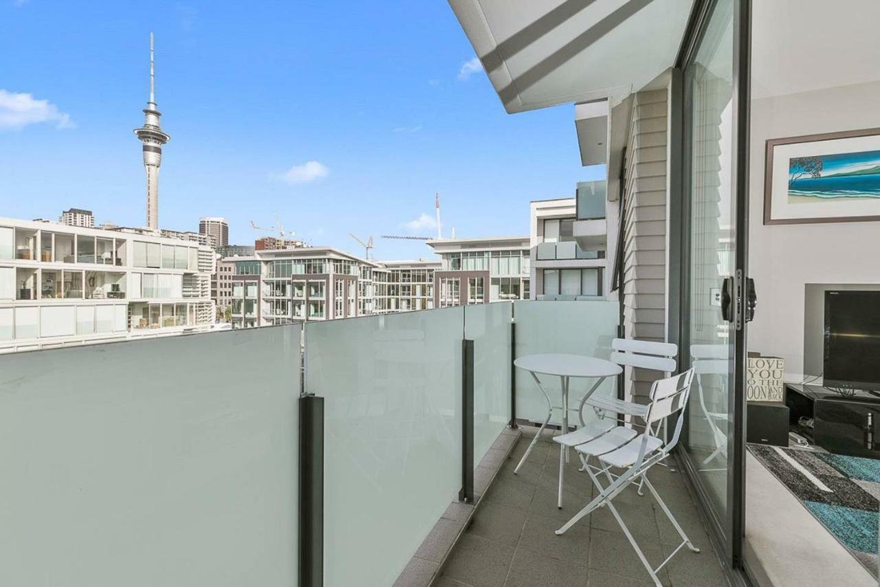 Two Bedroom Apartment - Pool, Gym & Free Parking! 오클랜드 외부 사진